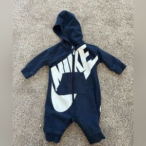 Nike one piece baby outfit